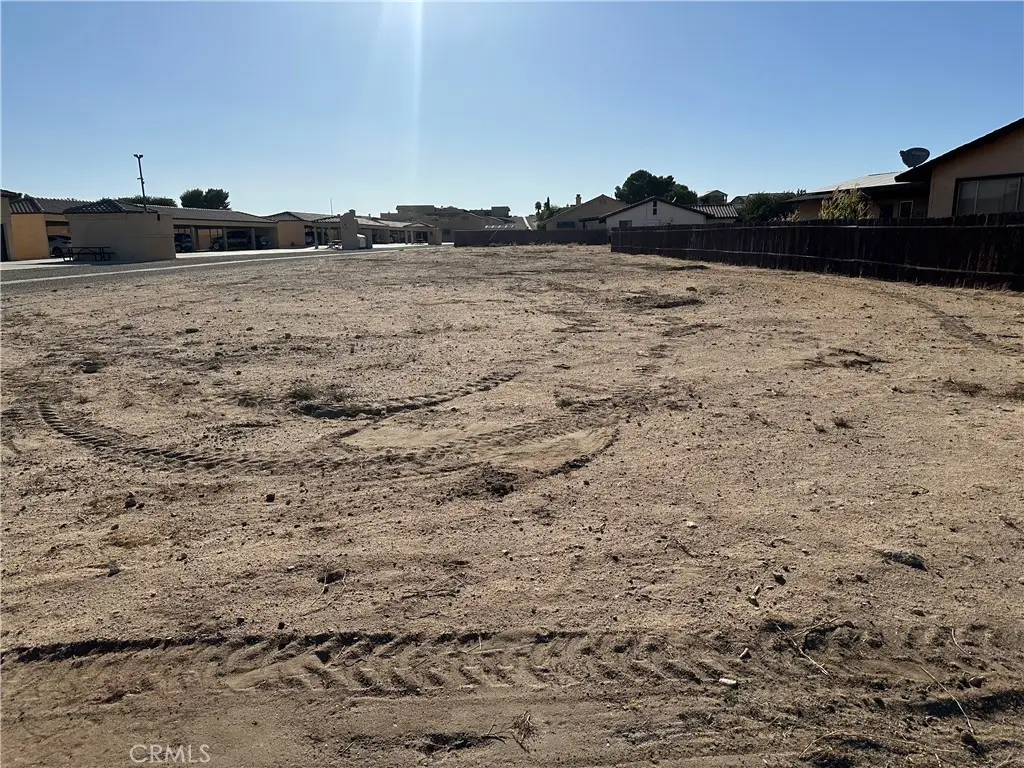 27182 Strawberry Lane, Helendale, CA 92342 - Image #1