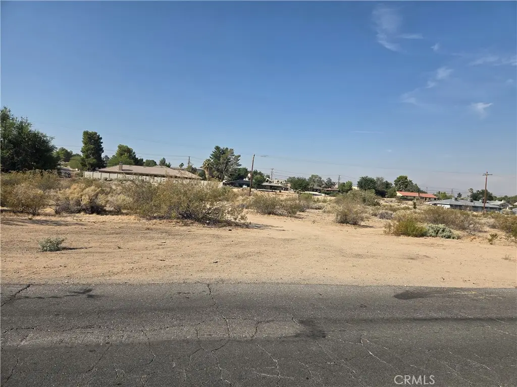0 Happy Trails(hwy 18), Apple Valley, CA 92307 - #1
