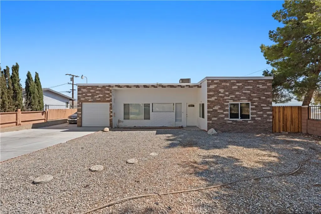 23859 South Road, Apple Valley, CA 92307 - #1
