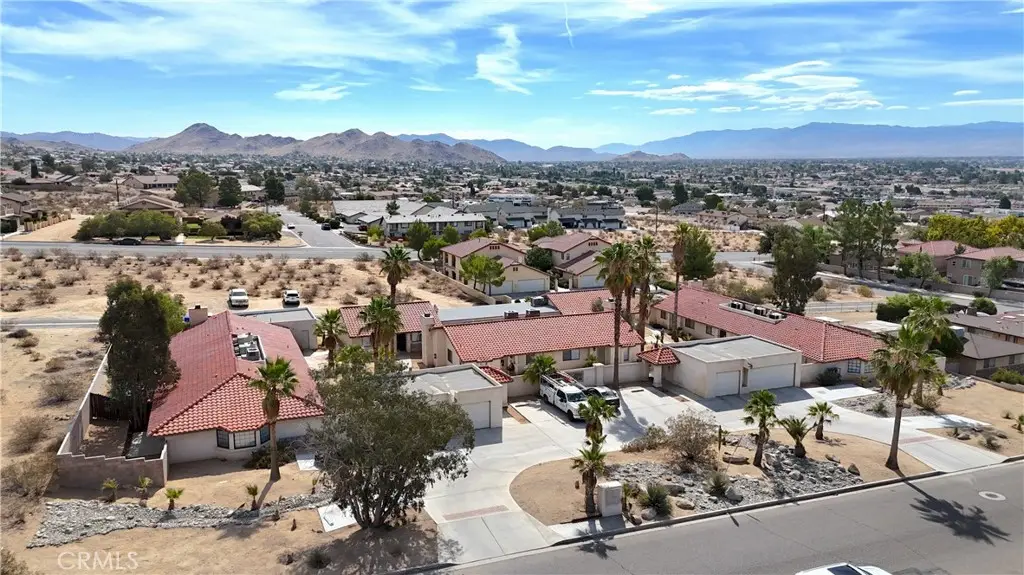 16377 Wato Road, Apple Valley, CA 92307 - #1