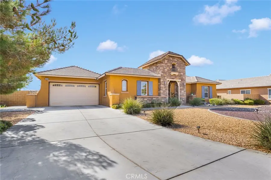 12916 Hyperion Lane, Apple Valley, CA 92308 - Image #3