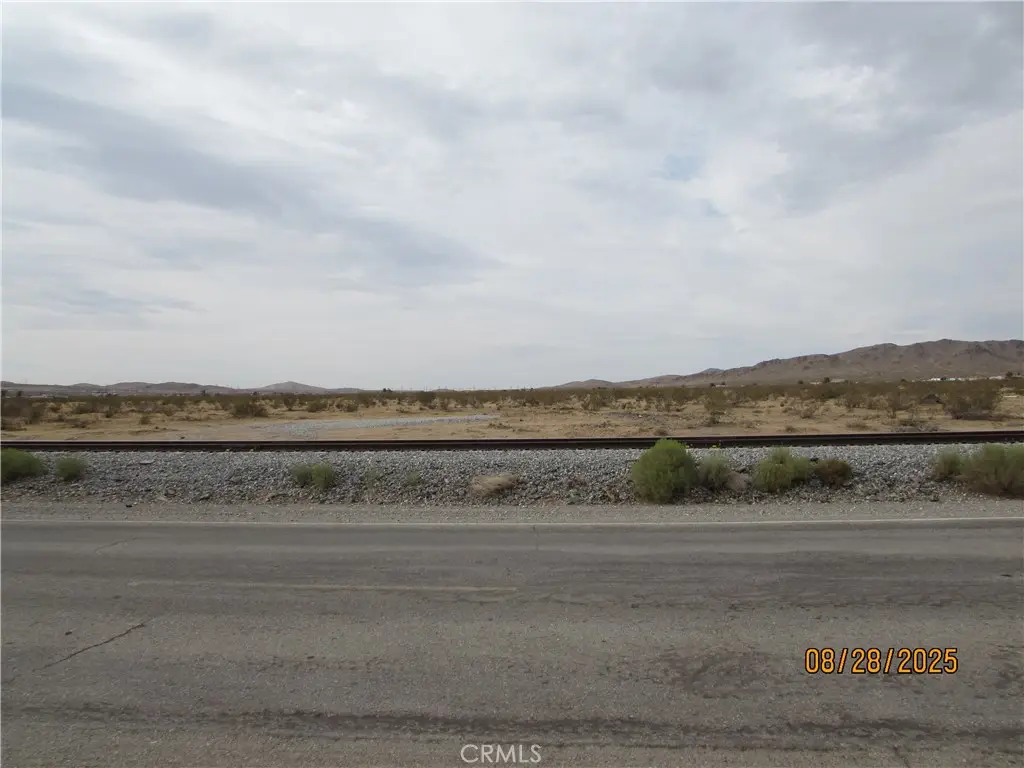 16 Quarry, Apple Valley, CA 92307 - #1