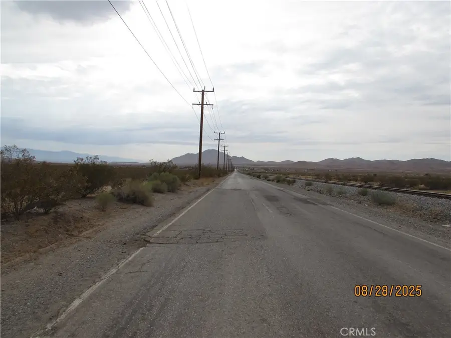 16 Quarry, Apple Valley, CA 92307 - #2