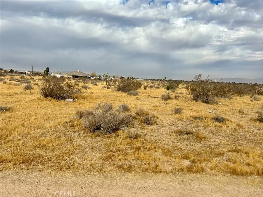 65 Kiowa, Apple Valley, CA 92308 - Image #2