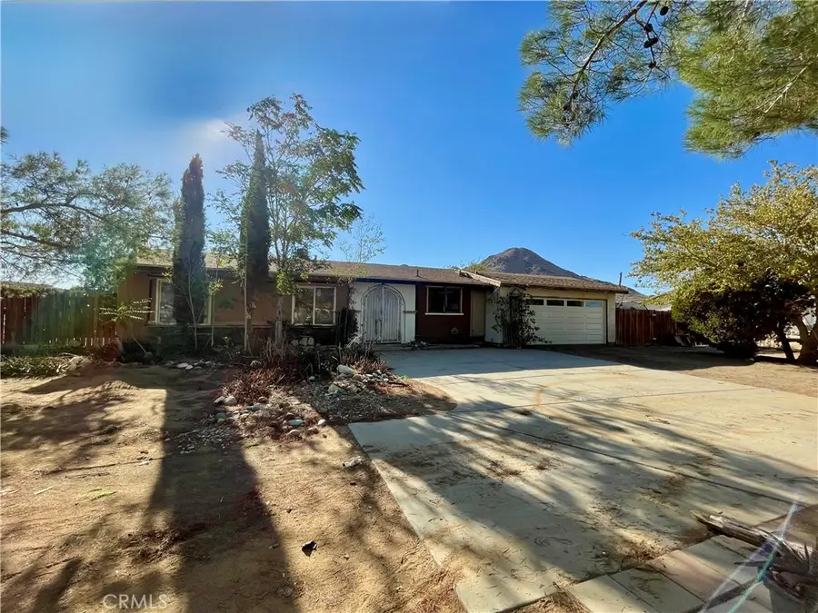 16070 Winnebago Road, Apple Valley, CA 92307 - Image #2