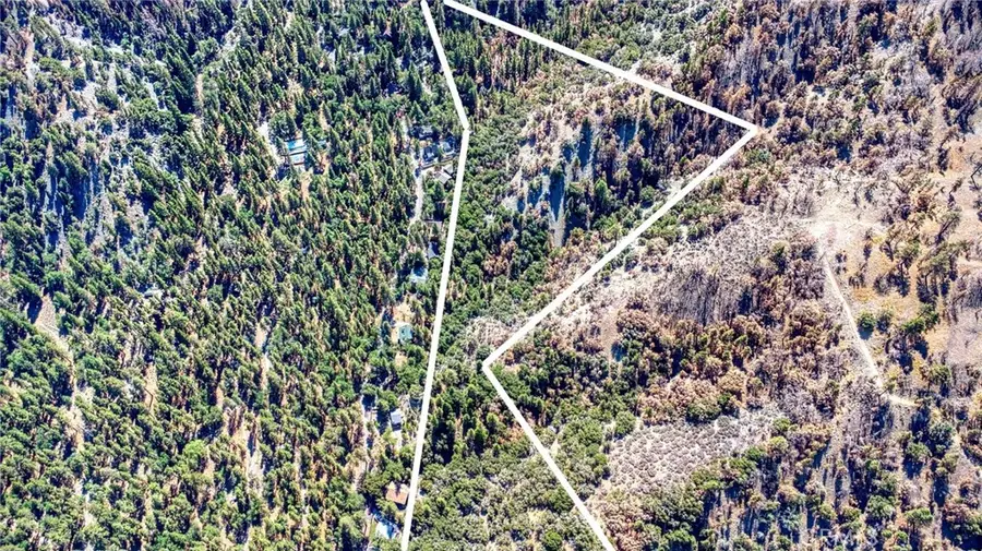 999 Acorn Dr, Wrightwood, CA 92397 - Image #2