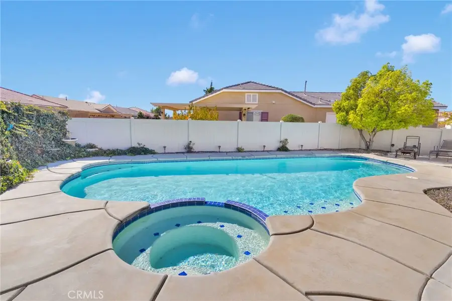 10215 Wascana, Apple Valley, CA 92308 - Image #3