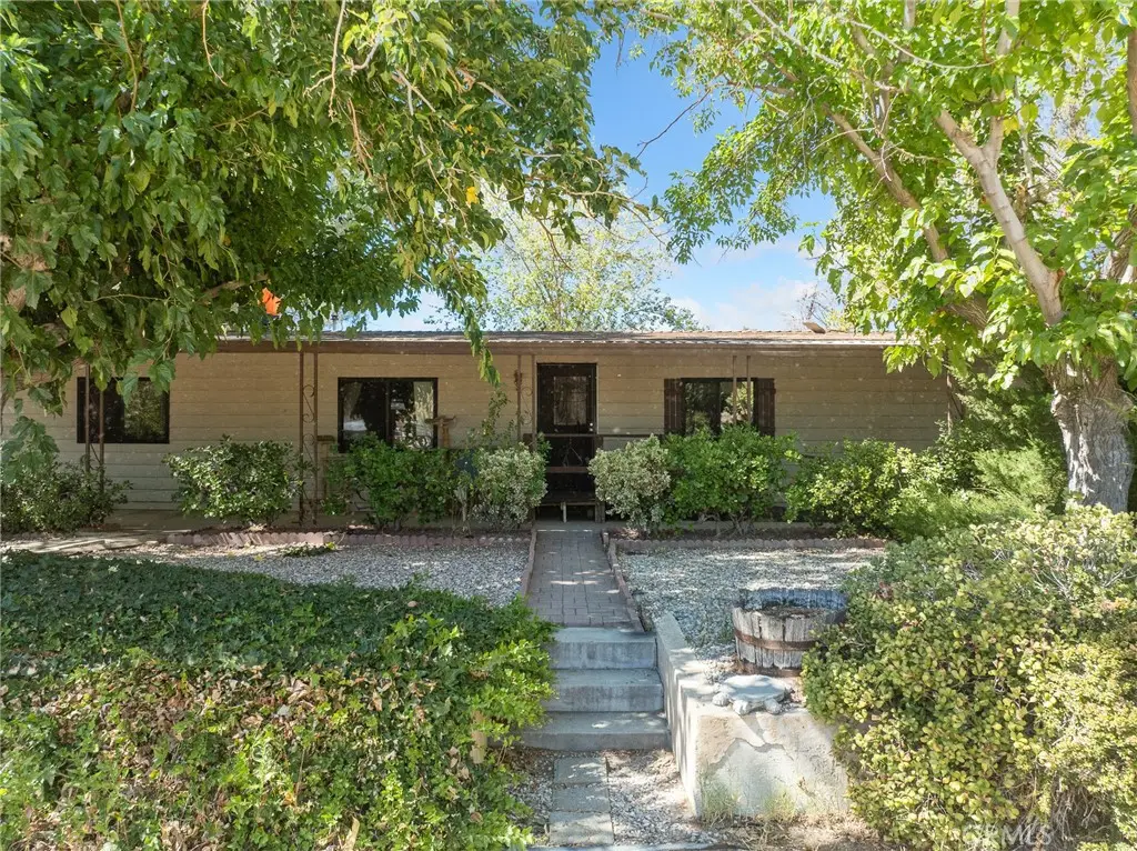 19976 Cornelian, Apple Valley, CA 92308 - Image #1