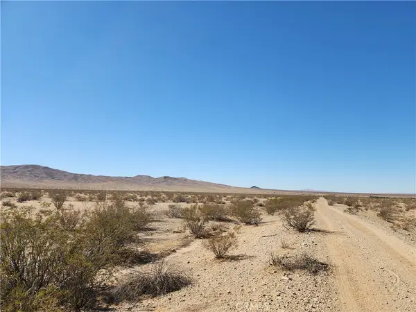 34 Panamint Trail, Helendale, CA 92342