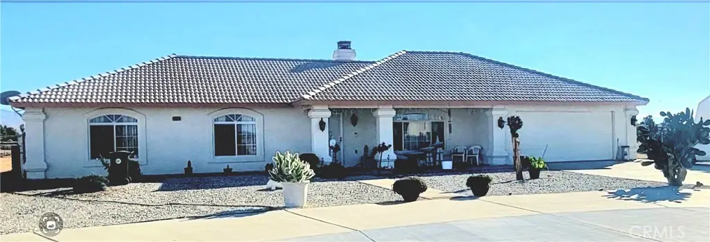 21961 Thunderbird, Apple Valley, CA 92307 - Image #1
