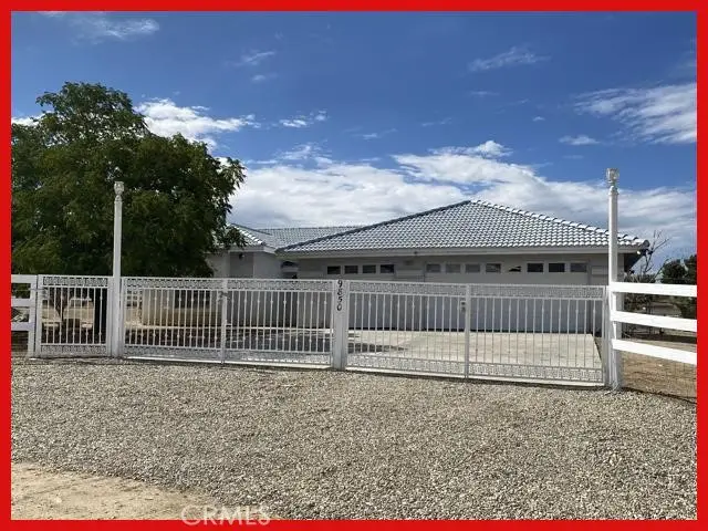 9850 Del Valle Avenue, Phelan, CA 92371 - Image #1