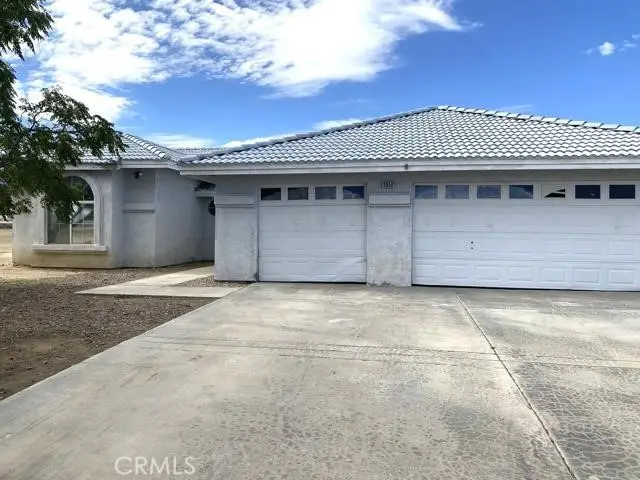 9850 Del Valle Avenue, Phelan, CA 92371 - Image #2