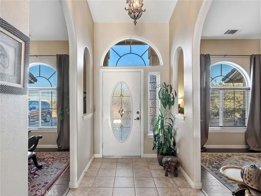 8328 Chateau, Phelan, CA 92371 - Image #3