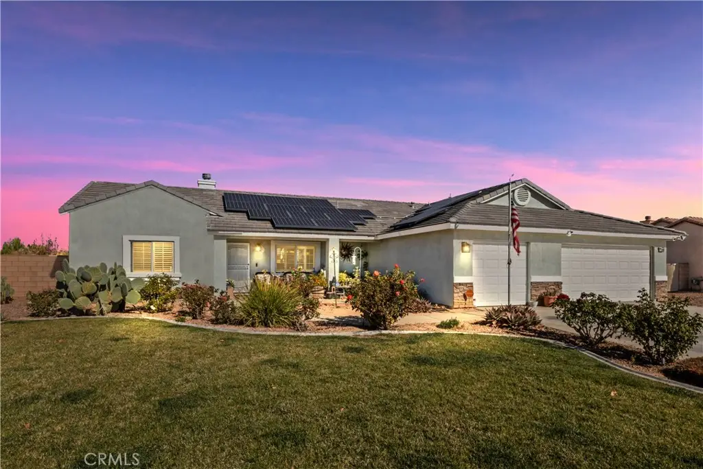 21168 Merlot, Apple Valley, CA 92308 - #1
