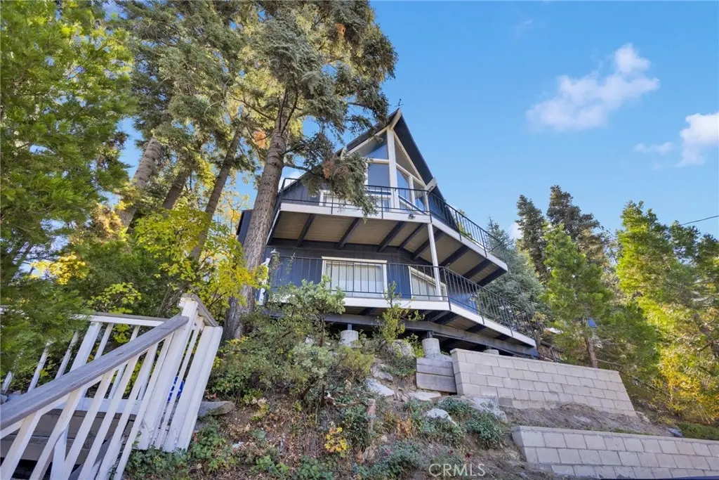 28919 Palisades, Lake Arrowhead, CA 92352 - Image #1