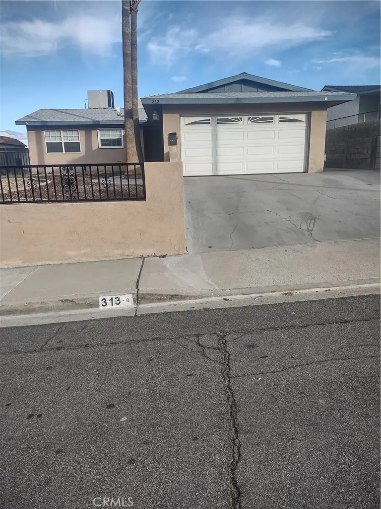 313 Muir Avenue, Barstow, CA 92311 - Image #1