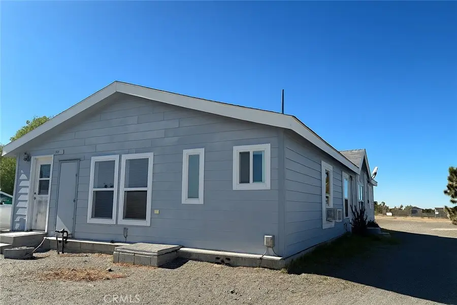 13130 Evergreen, Pinon Hills, CA 92372 - Image #3