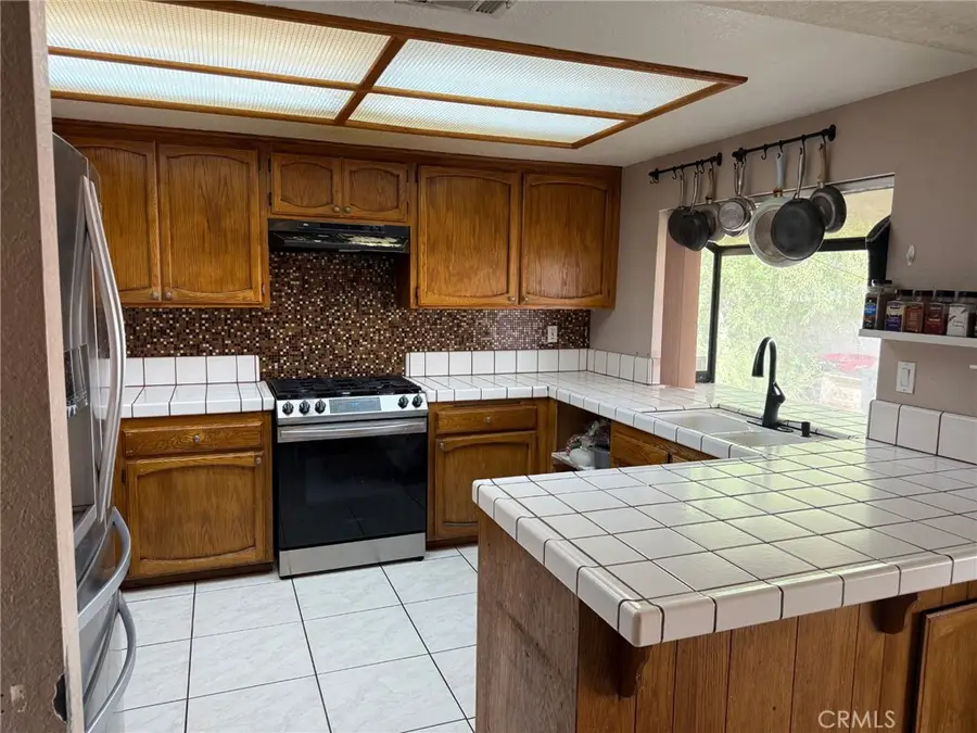 15246 Chaparral, Victorville, CA 92394 - Image #2