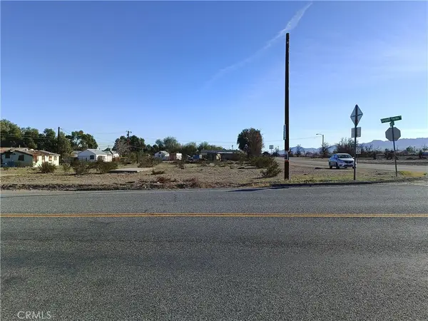 10 Santa Fe Street, Daggett, CA 92327