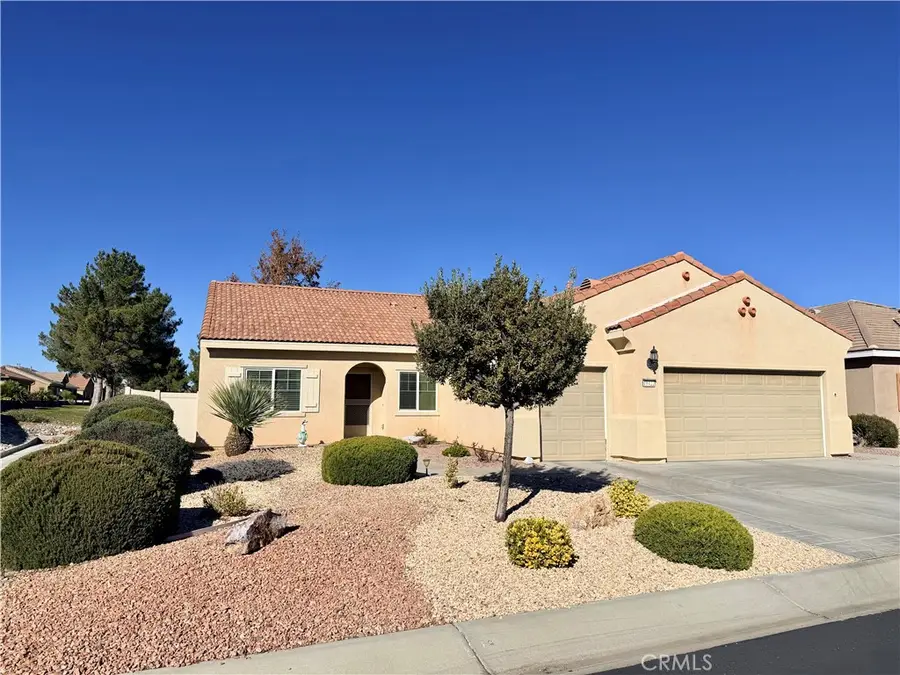 19422 Royal Oaks, Apple Valley, CA 92308 - #2