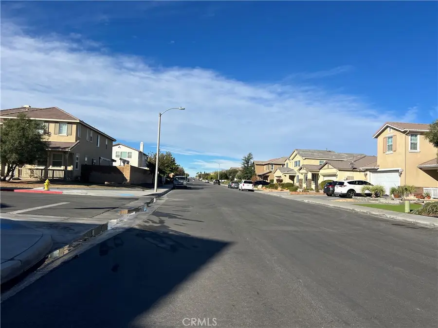 12484 Osprey, Victorville, CA 92392 - Image #2