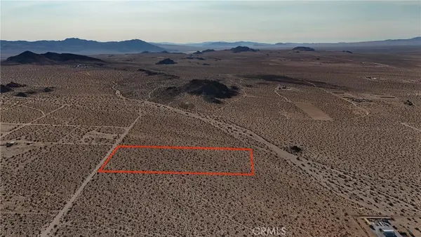764 Rabbit Springs Road, Lucerne Valley, CA 92356