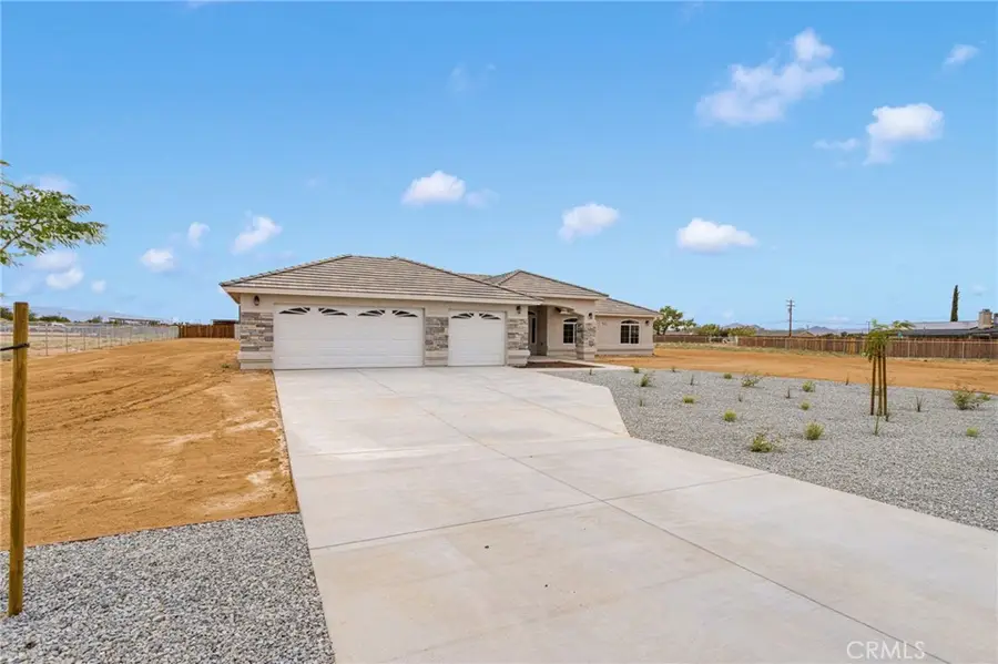 12584 Mesquite, Apple Valley, CA 92307 - Image #2