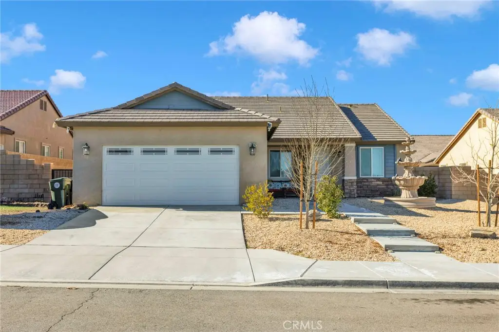 13242 W Mesa Way, Victorville, CA 92395 - #1
