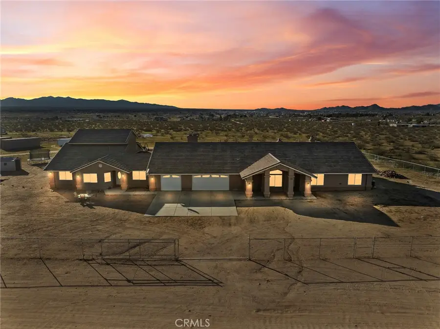 13850 Nightshade Road, Apple Valley, CA 92307 - #2