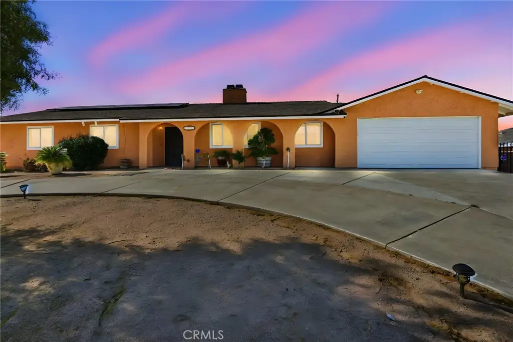 7868 Arrowhead Lake Road, Hesperia, CA 92345 - Image #1