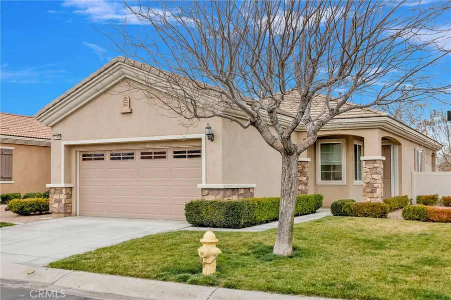 10438 Lakeshore, Apple Valley, CA 92308 - Image #3