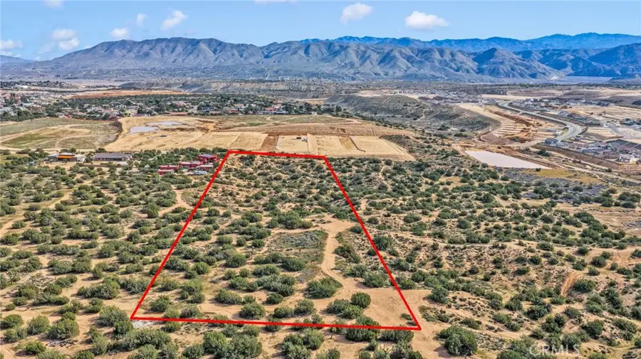 6600 Crockett Avenue, Hesperia, CA 92345 - Image #2