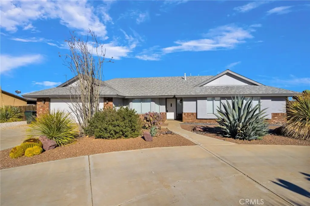 11161 Merino, Apple Valley, CA 92308 - #1