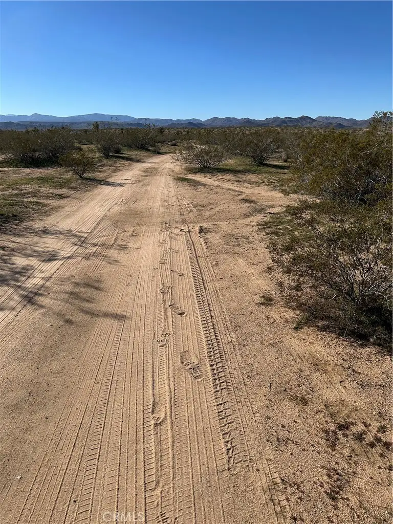 326 Surrey, Landers, CA 92285 - #3