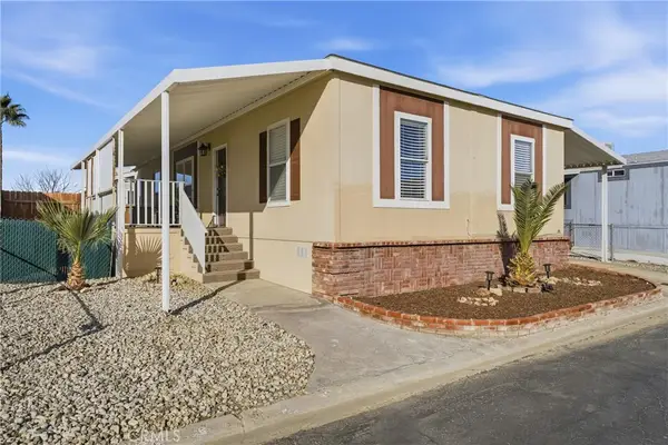 1550 20th W #79, Rosamond, CA 93560