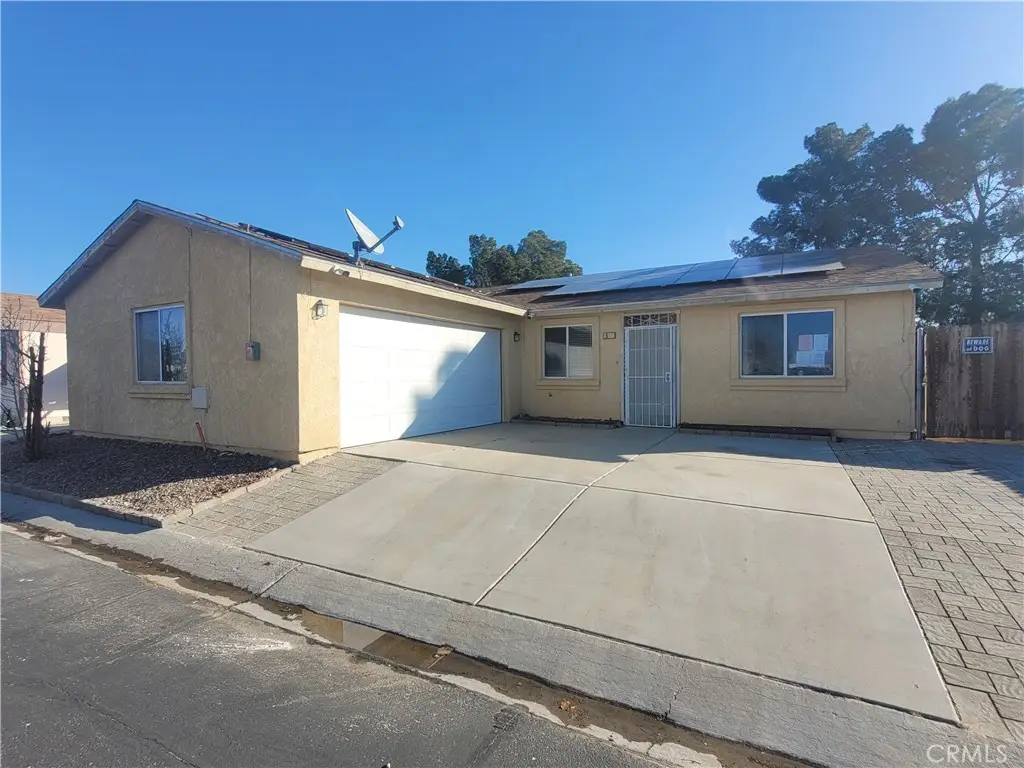 25064 Avenida Laredo, Barstow, CA 92311 - Image #1
