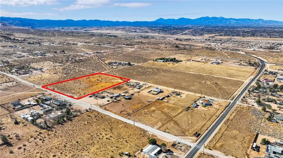 11 Juniper Street, Apple Valley, CA 92307 - Image #2