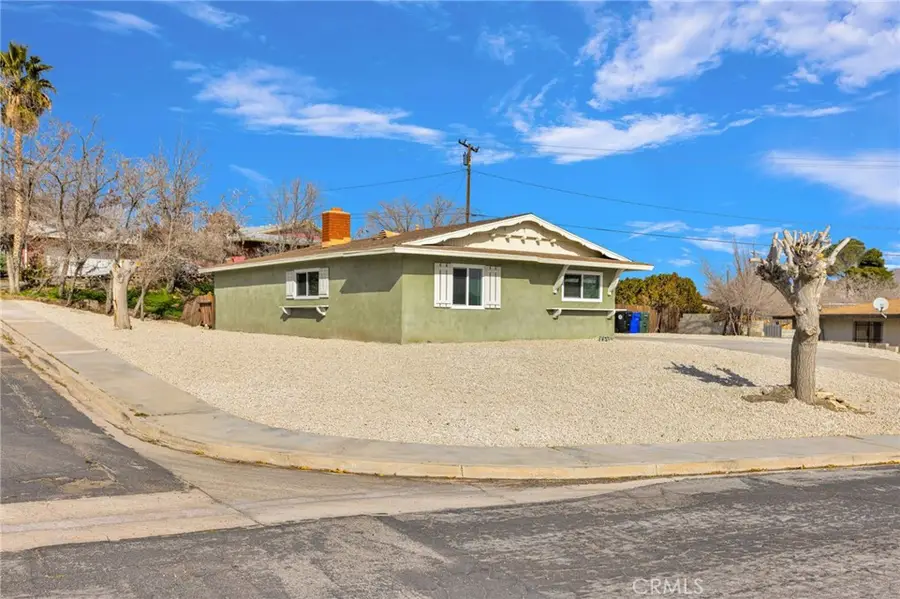 15846 Inyo, Victorville, CA 92395 - #2
