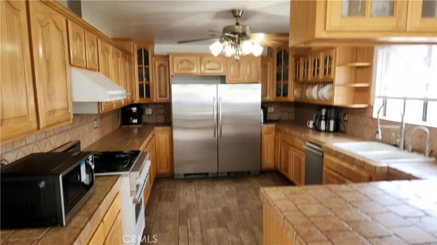 5883 Fremontia, Oak Hills, CA 92344 - Image #3