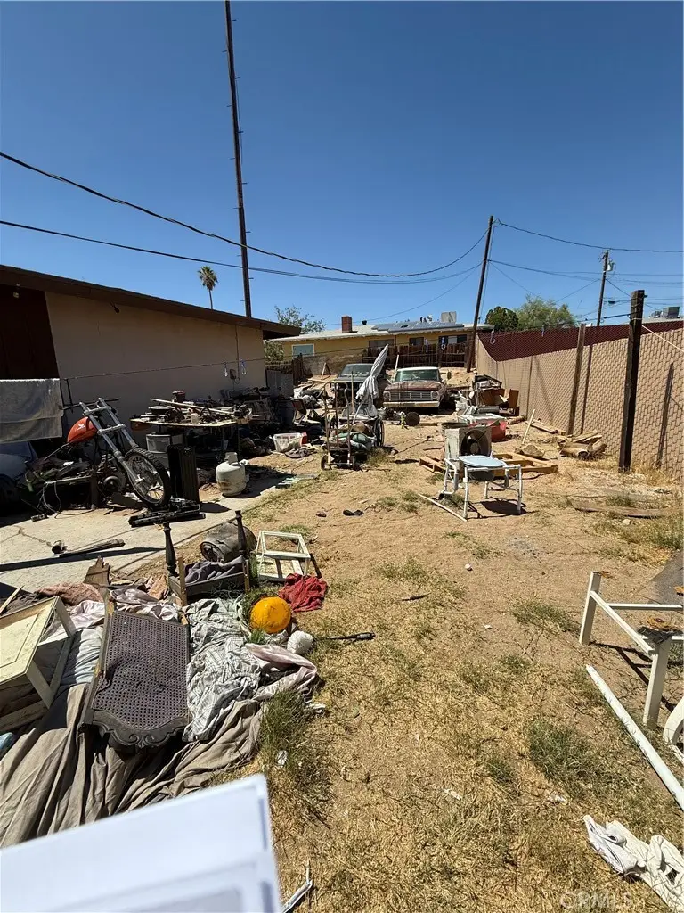 36873 Hayward, Barstow, CA 92311 - #2