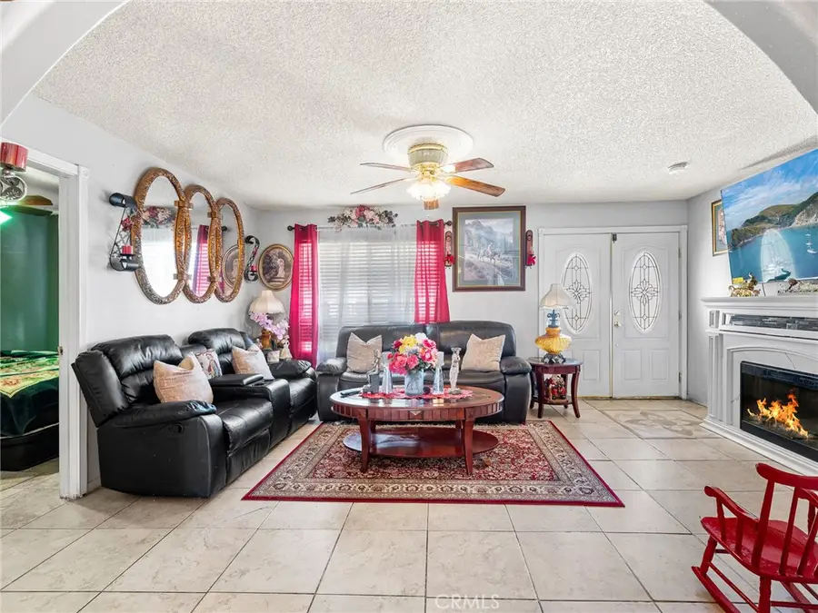 15530 Ute, Apple Valley, CA 92307 - #3