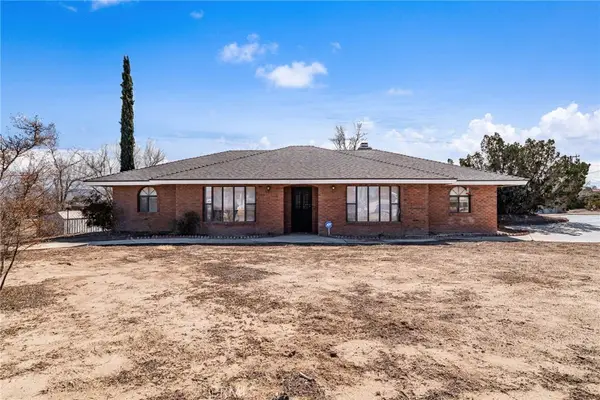 9925 Balsam, Hesperia, CA 92345