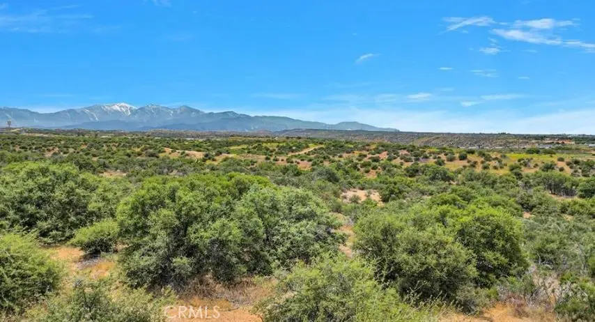 2 Smith Rd, Phelan, CA 92371 - #1