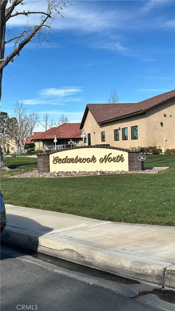 19269 Elm Drive, Apple Valley, CA 92308 - #3