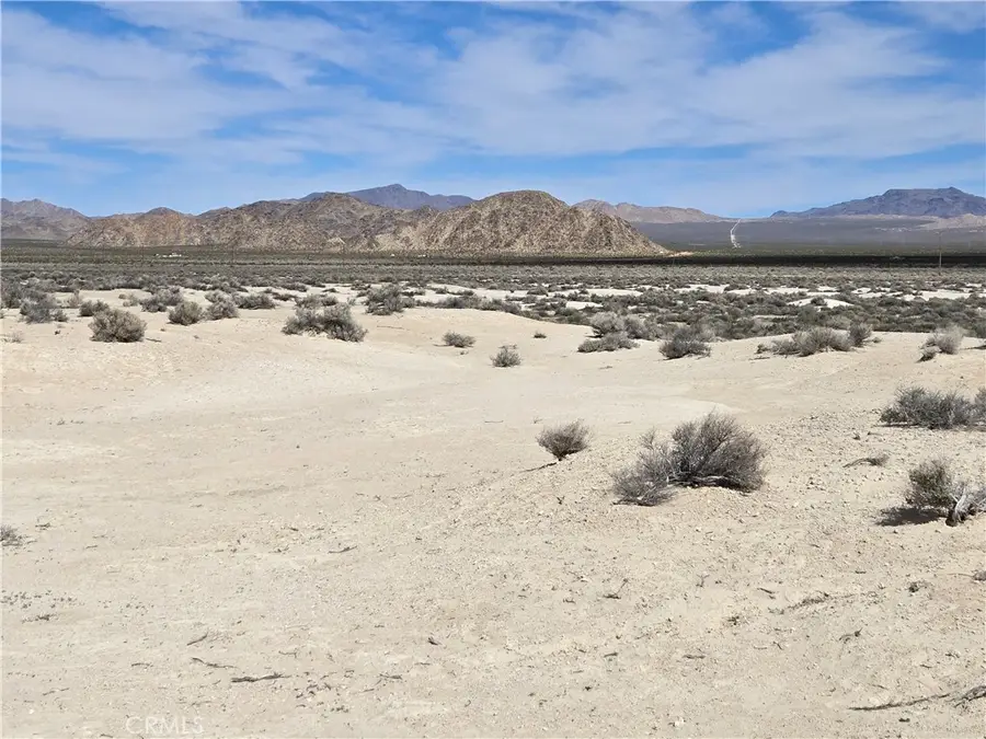 3 North Side, Lucerne Valley, CA 92356 - #3