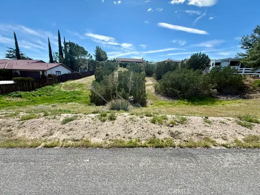 39833428 Fairburn, Hesperia, CA 92345 - #3