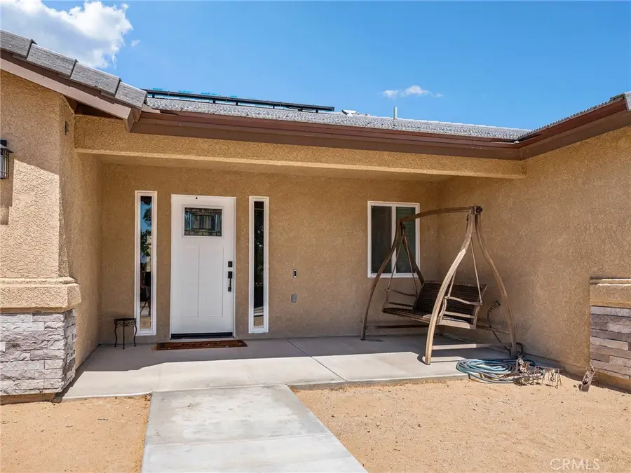 24162 Shoshone Road, Apple Valley, CA 92307 - #3
