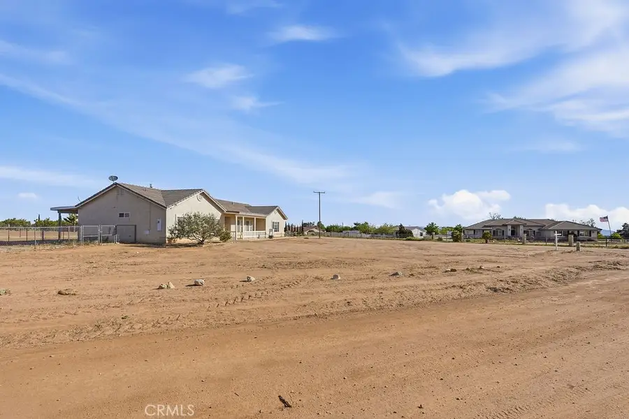 7838 Cataba Road, Hesperia, CA 92344 - #3