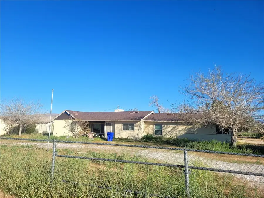 14387 Jicarilla, Apple Valley, CA 92307 - #3