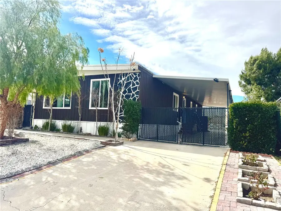 13870 Rodeo, Victorville, CA 92395 - #2